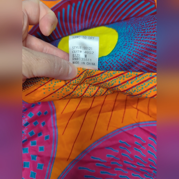 WHY Dress NWT Colorful Polyester Fabric Size M - Picture 15 of 16